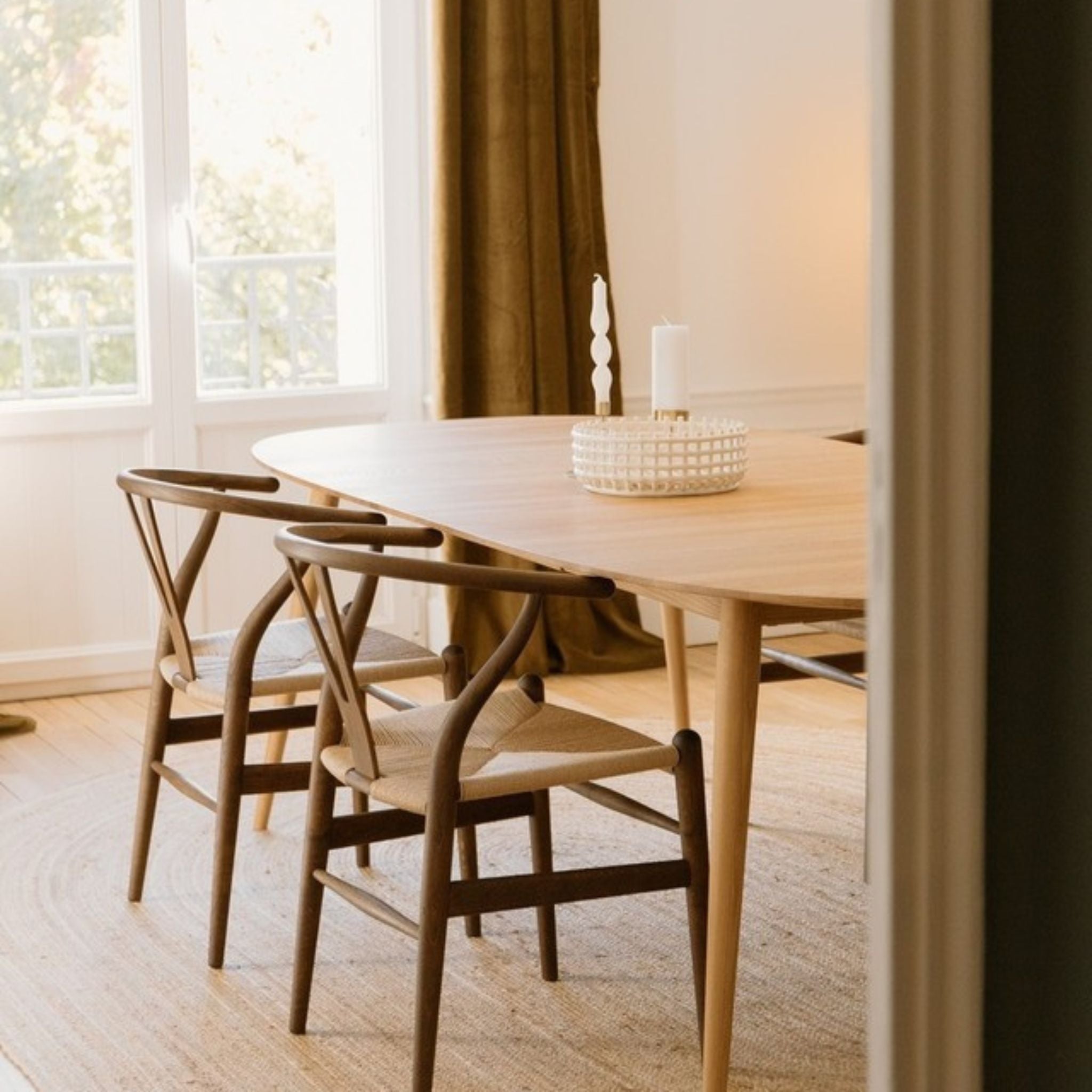 PLAYdinner Lamé – Extendable Dining Table - White Oiled Oak - Includes 2 Extension Plates PLAYdinner Lamé – Extendable Dining Table - White Oiled Oak - Includes 2 Extension Plates Bruunmunch