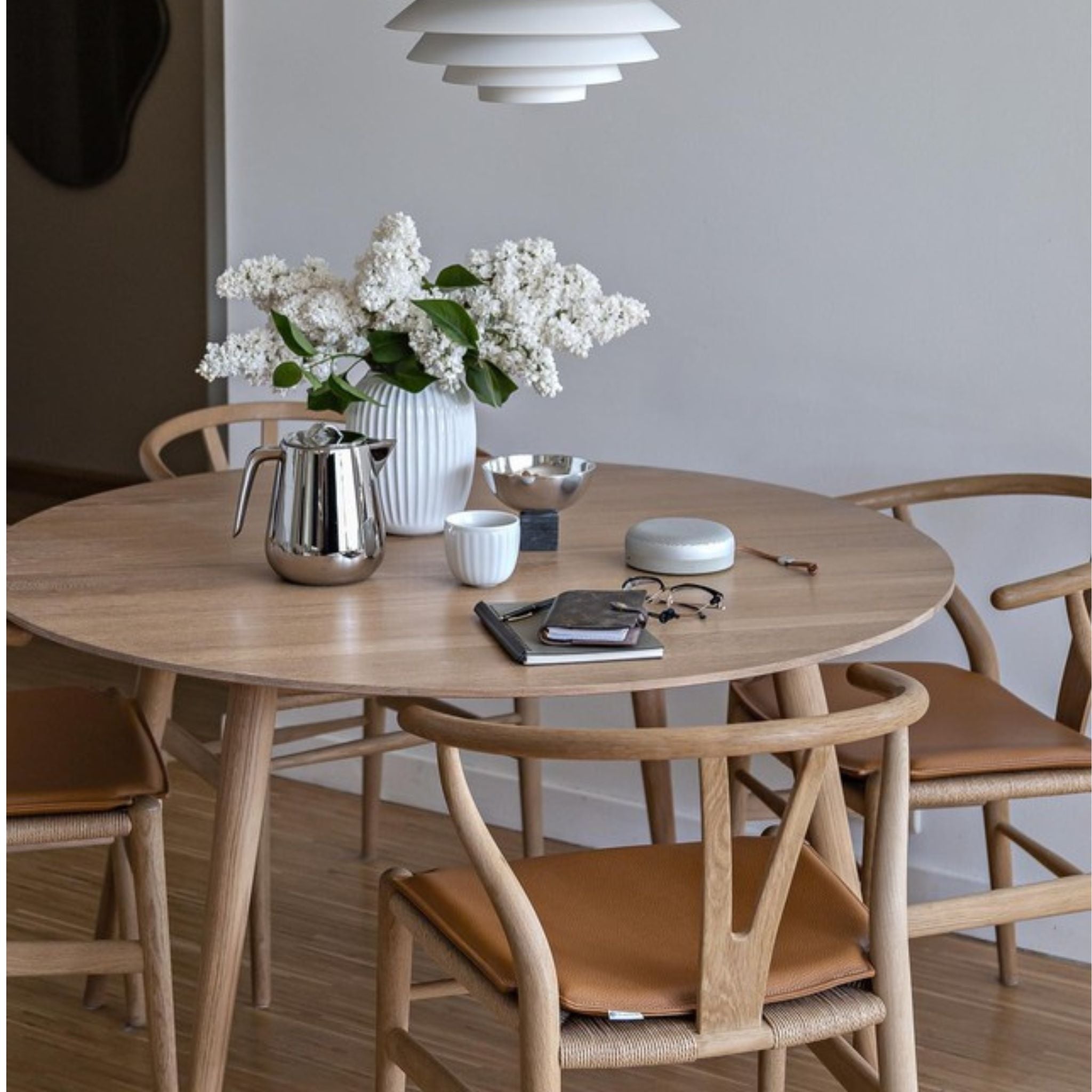 PLAYdinner Round Ø100 & Ø120 Dining Table PLAYdinner Round Ø100 & Ø120 Dining Table Bruunmunch