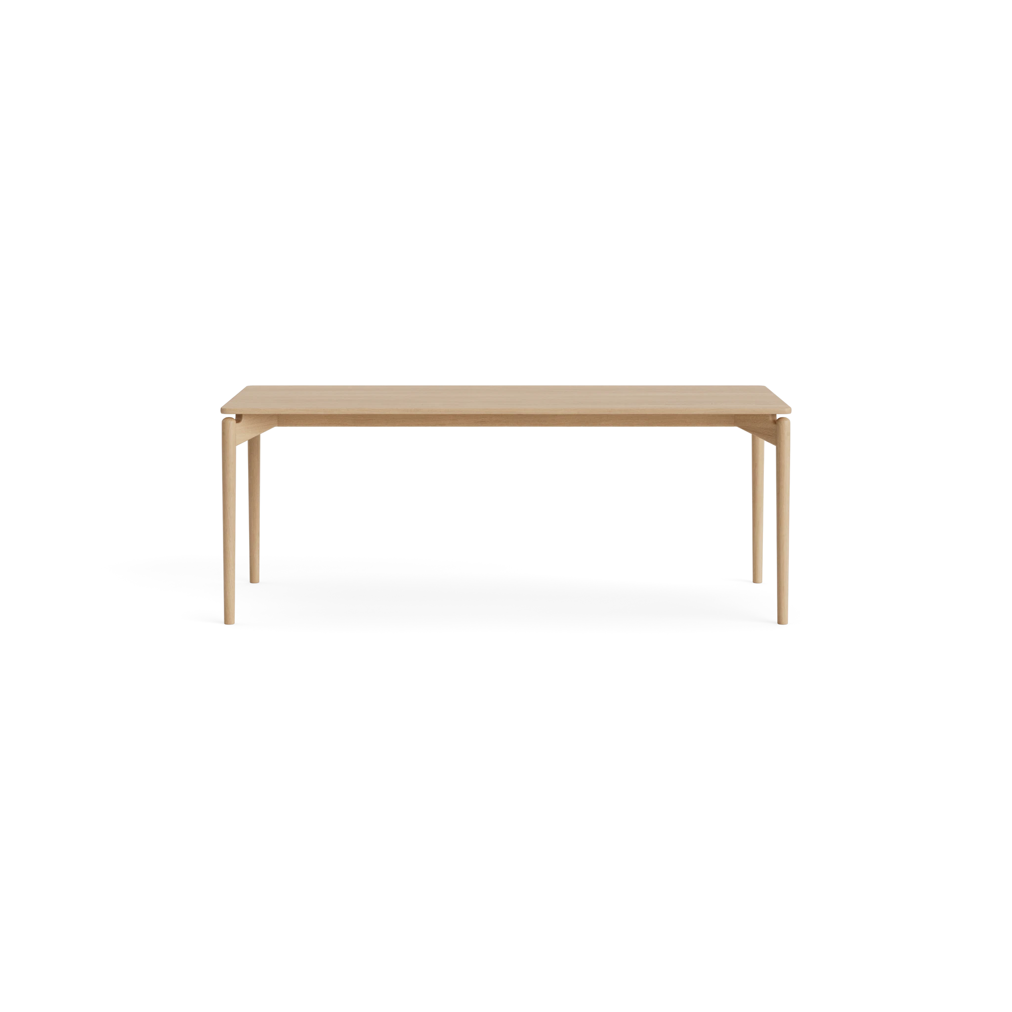 PURE Dining Table Length 190 in Oak Soaped – Solid wood dining table by Bruunmunch